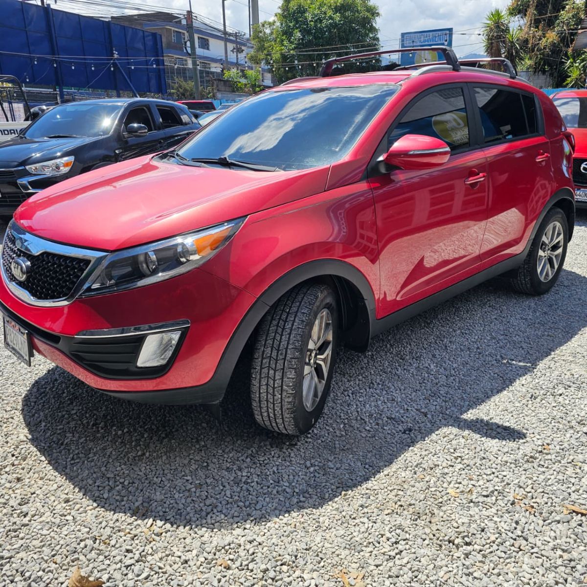 KIA SPORTAGE - 2015                                        