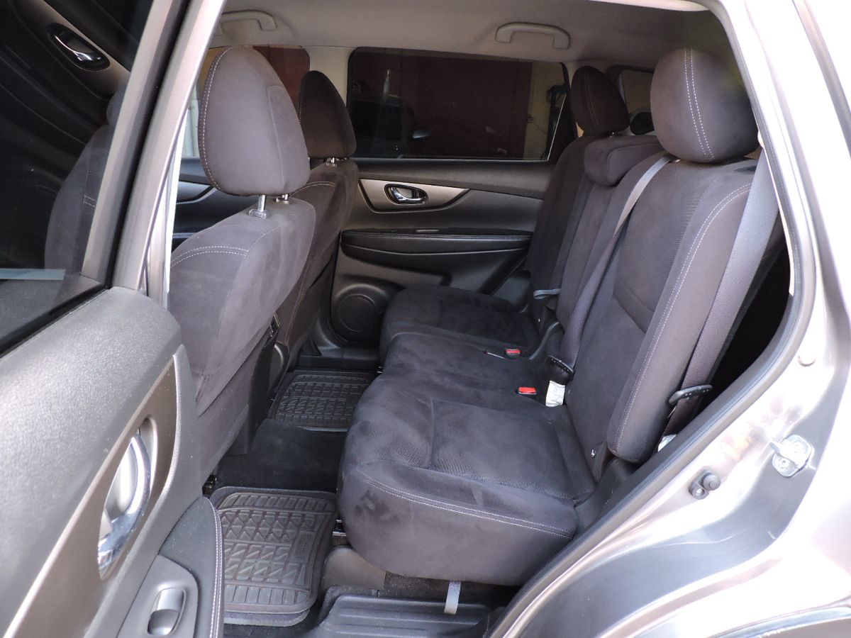 NISSAN  XTRAIL  - 2015                                        