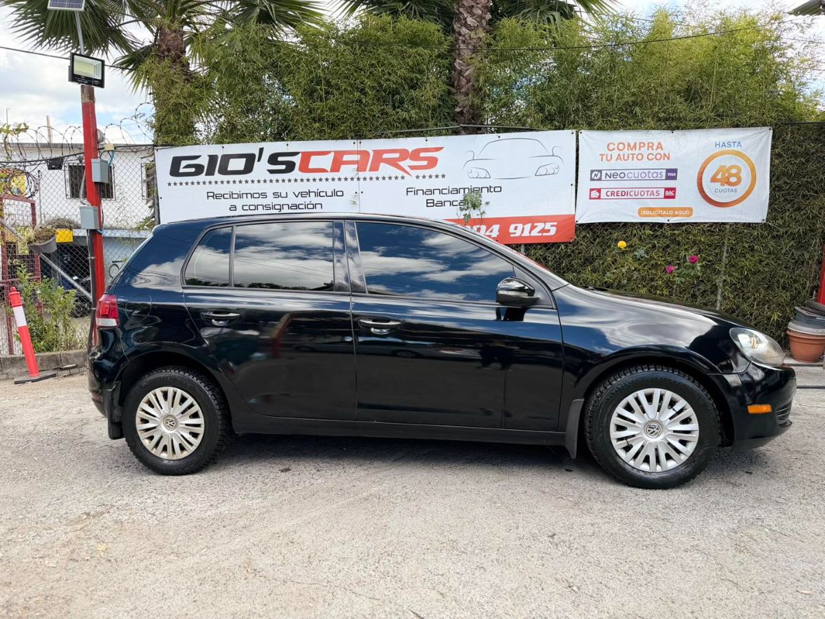 VOLKSWAGEN GOLF - 2014                                        