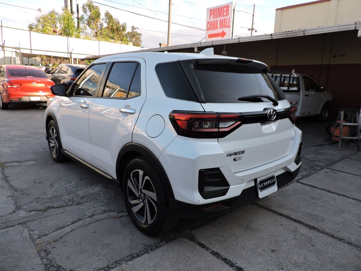 TOYOTA RAIZE  - 2023                                        