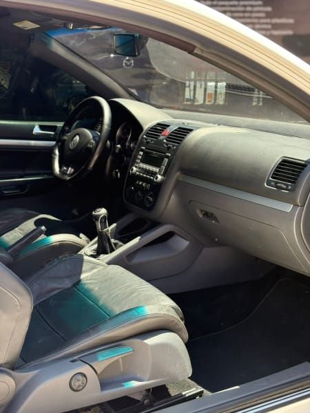 VOLKSWAGEN GTI - 2009                                        