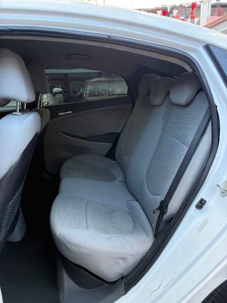 HYUNDAI ACCENT - 2017                                        