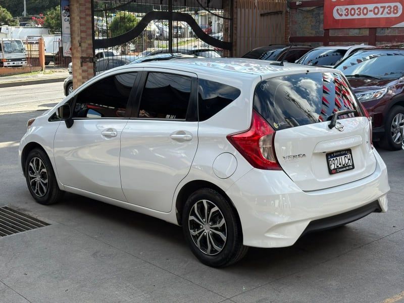 NISSAN VERSA - 2017                                        