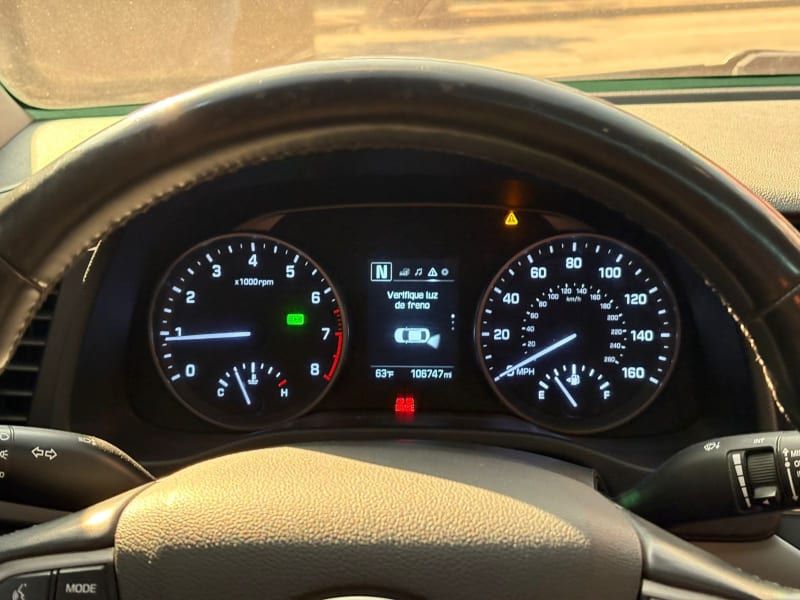 HYUNDAI ELANTRA - 2018                                        