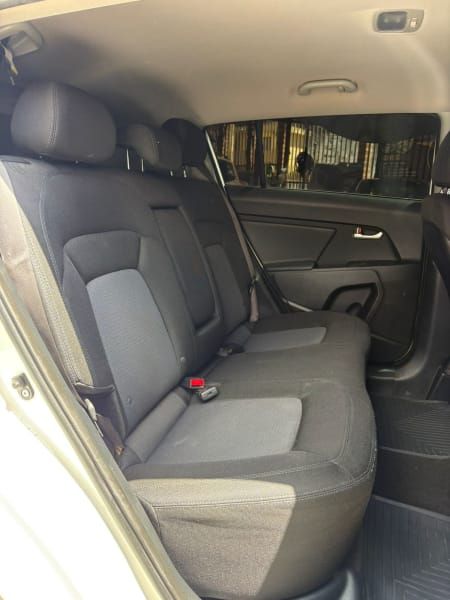 KIA SPORTAGE LX - 2015                                        