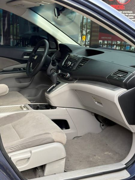 HONDA CRV EX - 2012                                        