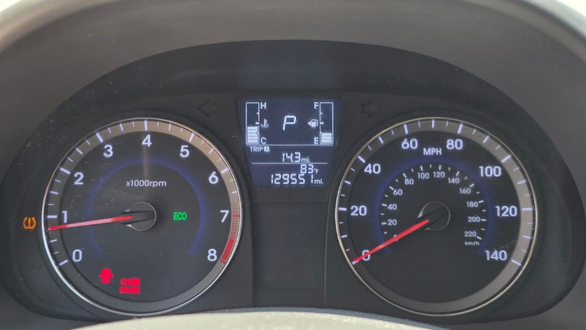 HYUNDAI ACCENT - 2016                                        