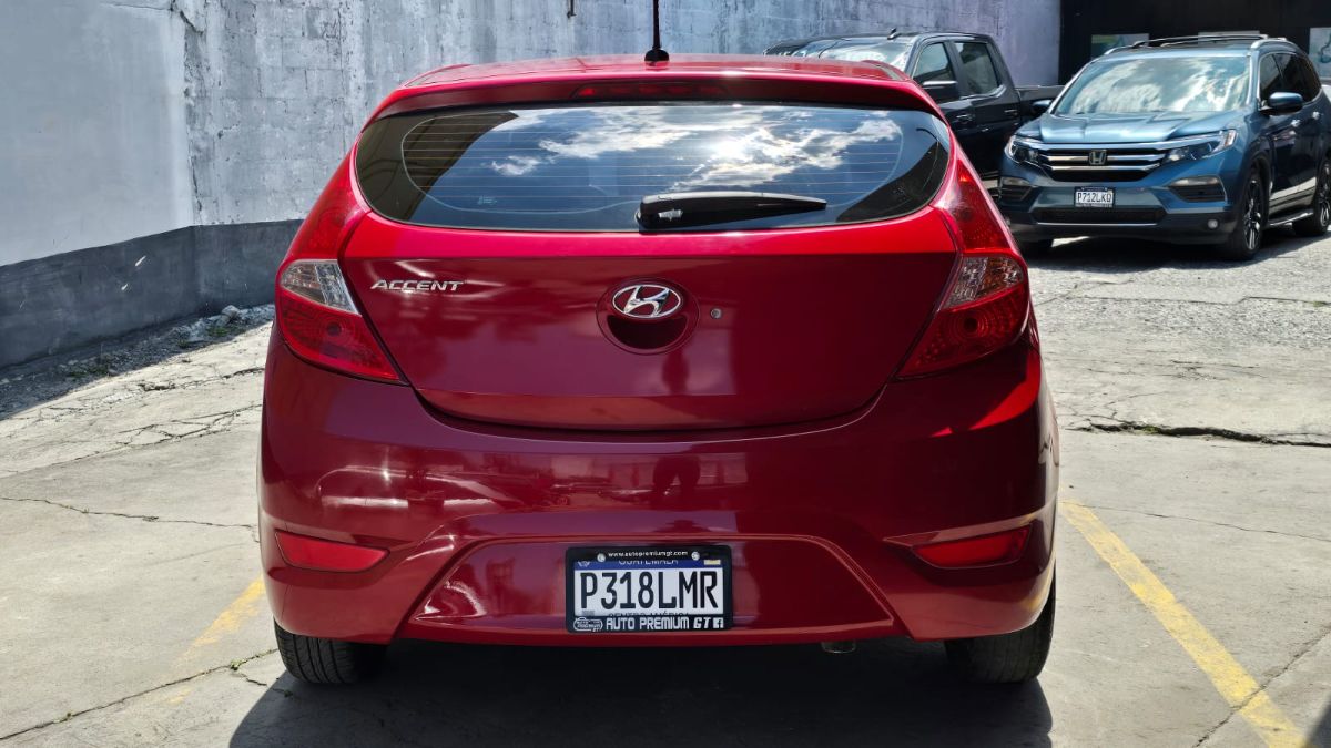 HYUNDAI ACCENT - 2016                                        