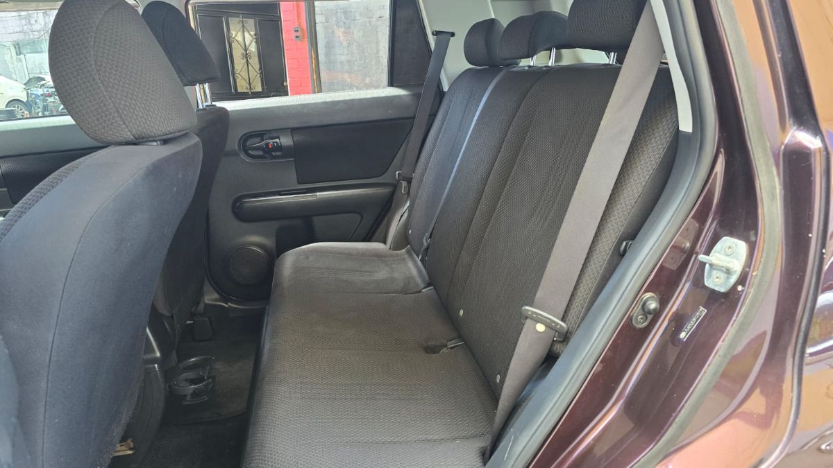 TOYOTA SCION XB - 2009                                        
