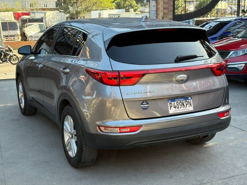KIA SPORTAGE EX - 2019                                        