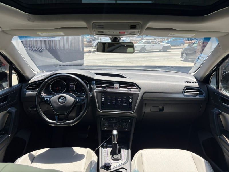 VOLKSWAGEN TIGUAN - 2018                                        