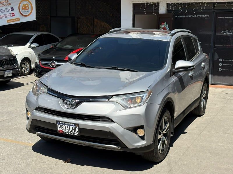 TOYOTA RAV-4 - 2016                                        