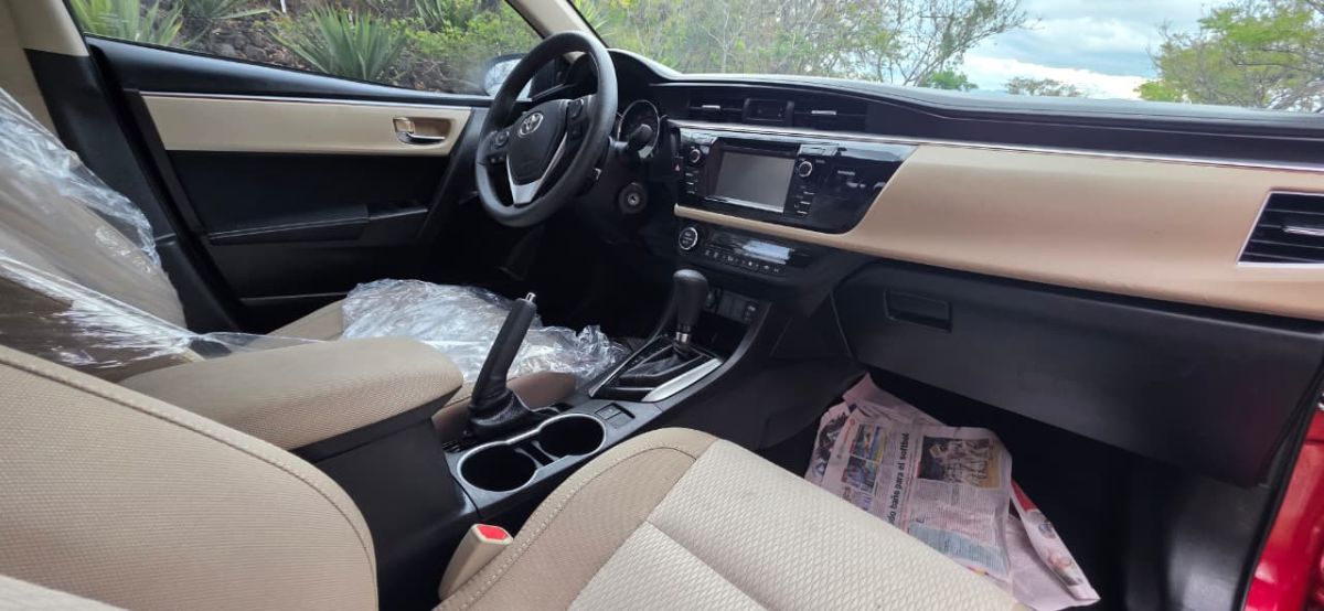 TOYOTA COROLLA - 2016                                        