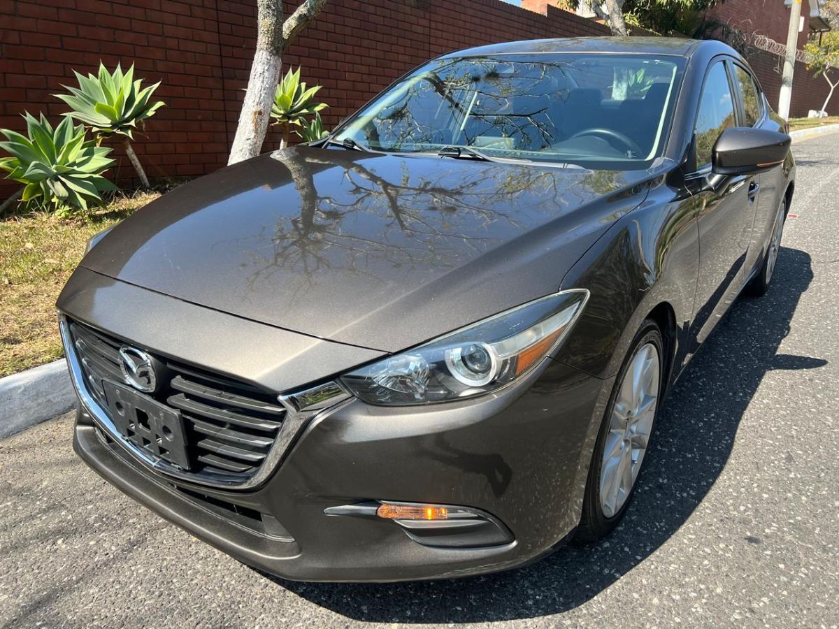 MAZDA 3 TOURING - 2017                                        