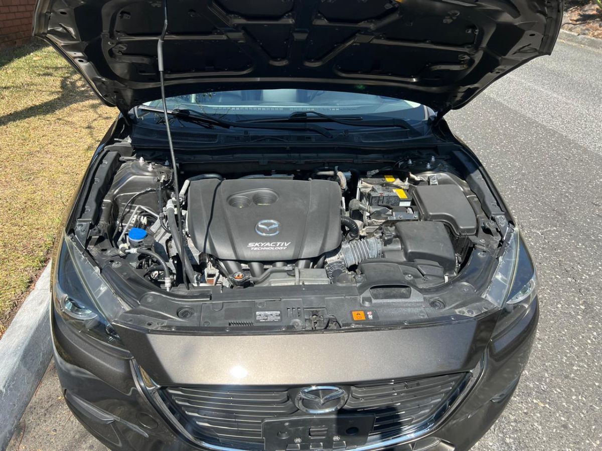 MAZDA 3 TOURING - 2017                                        