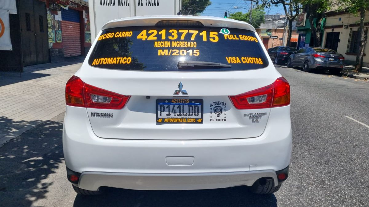 MITSUBISHI OUTLANDER SPORT - 2015                                        