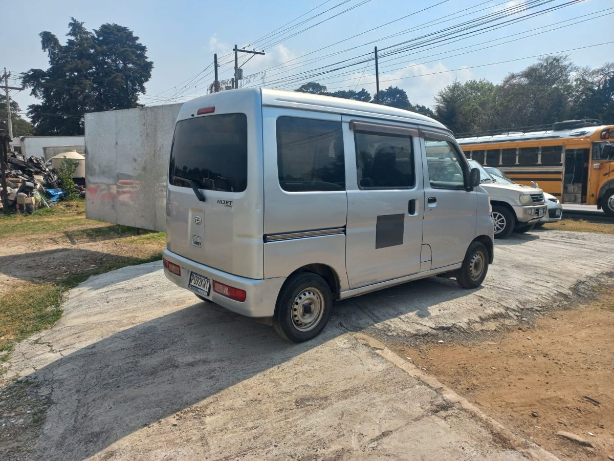 DAIHATSU  HIJET - 2016                                        