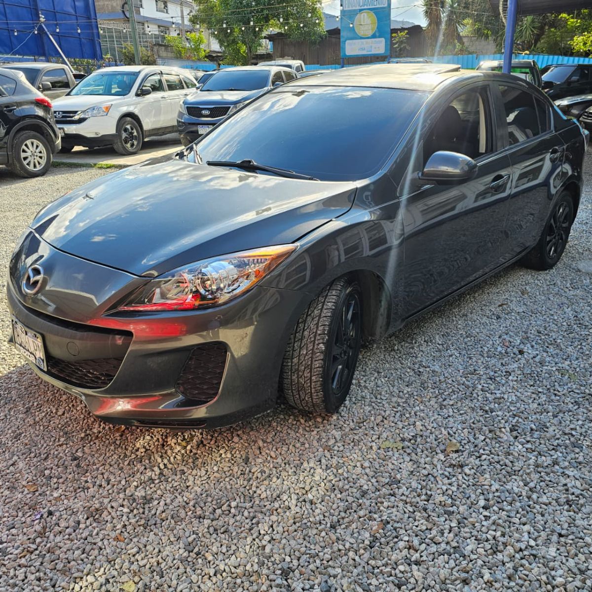 MAZDA 3 TOURING - 2013                                        