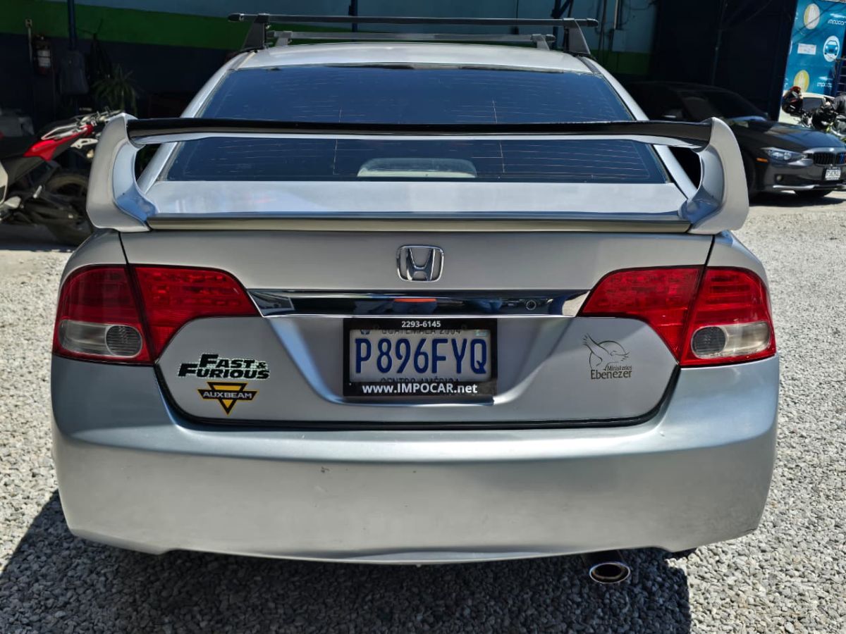 HONDA CIVIC LX - 2010                                        