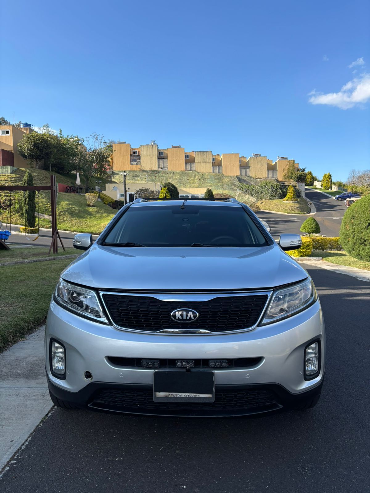 KIA SORENTO - 2013                                        