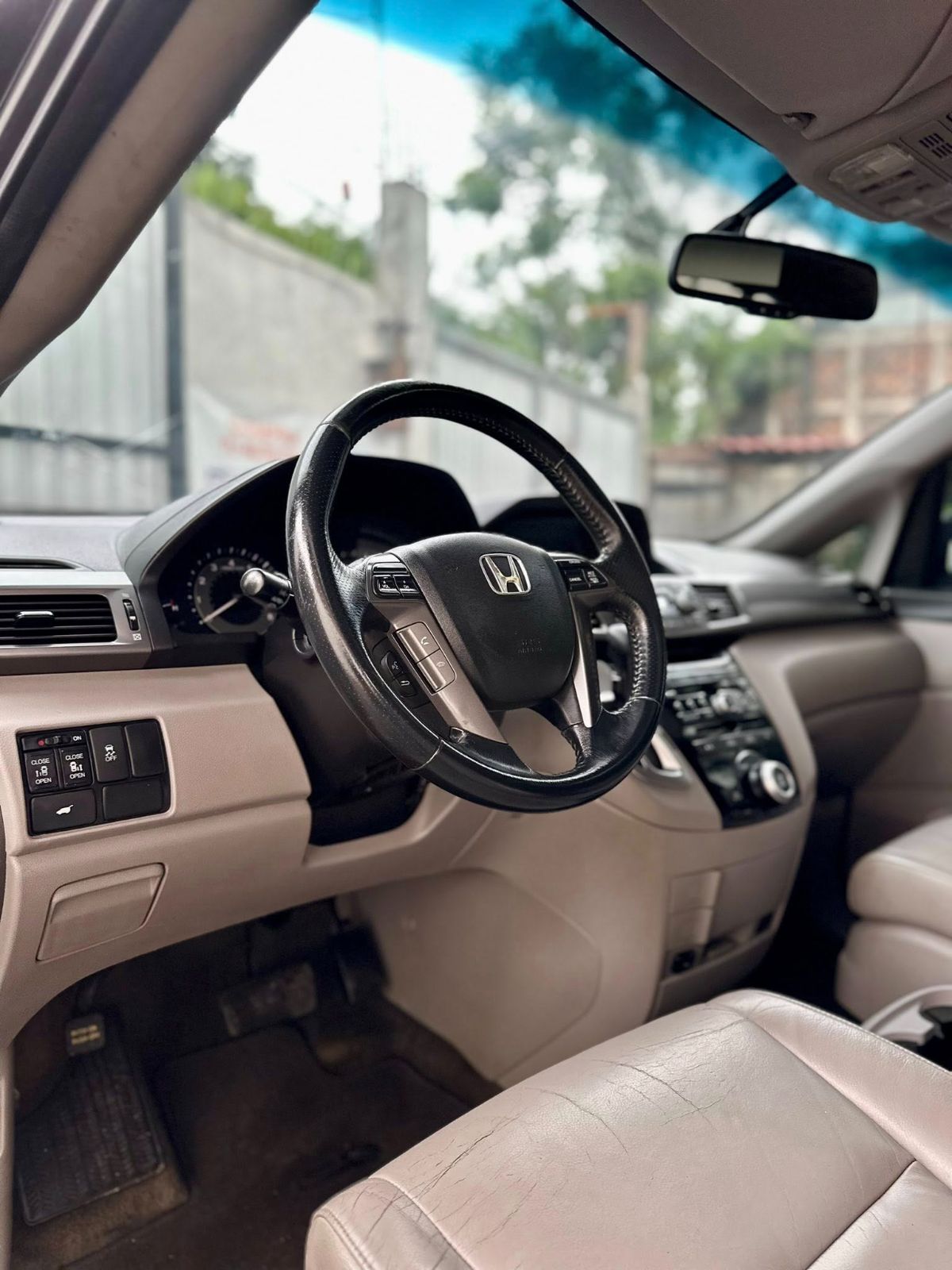 HONDA ODYSSEY - 2011                                        