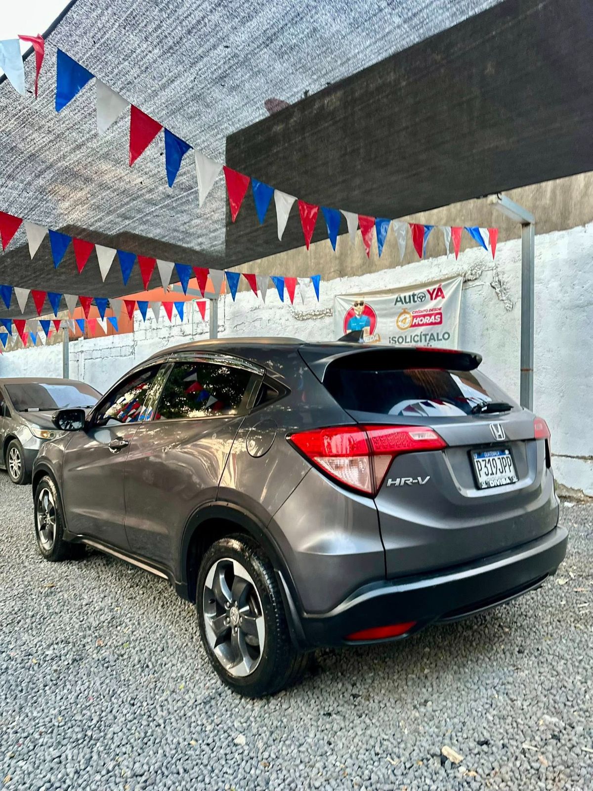 HONDA HRV EXL - 2017                                        