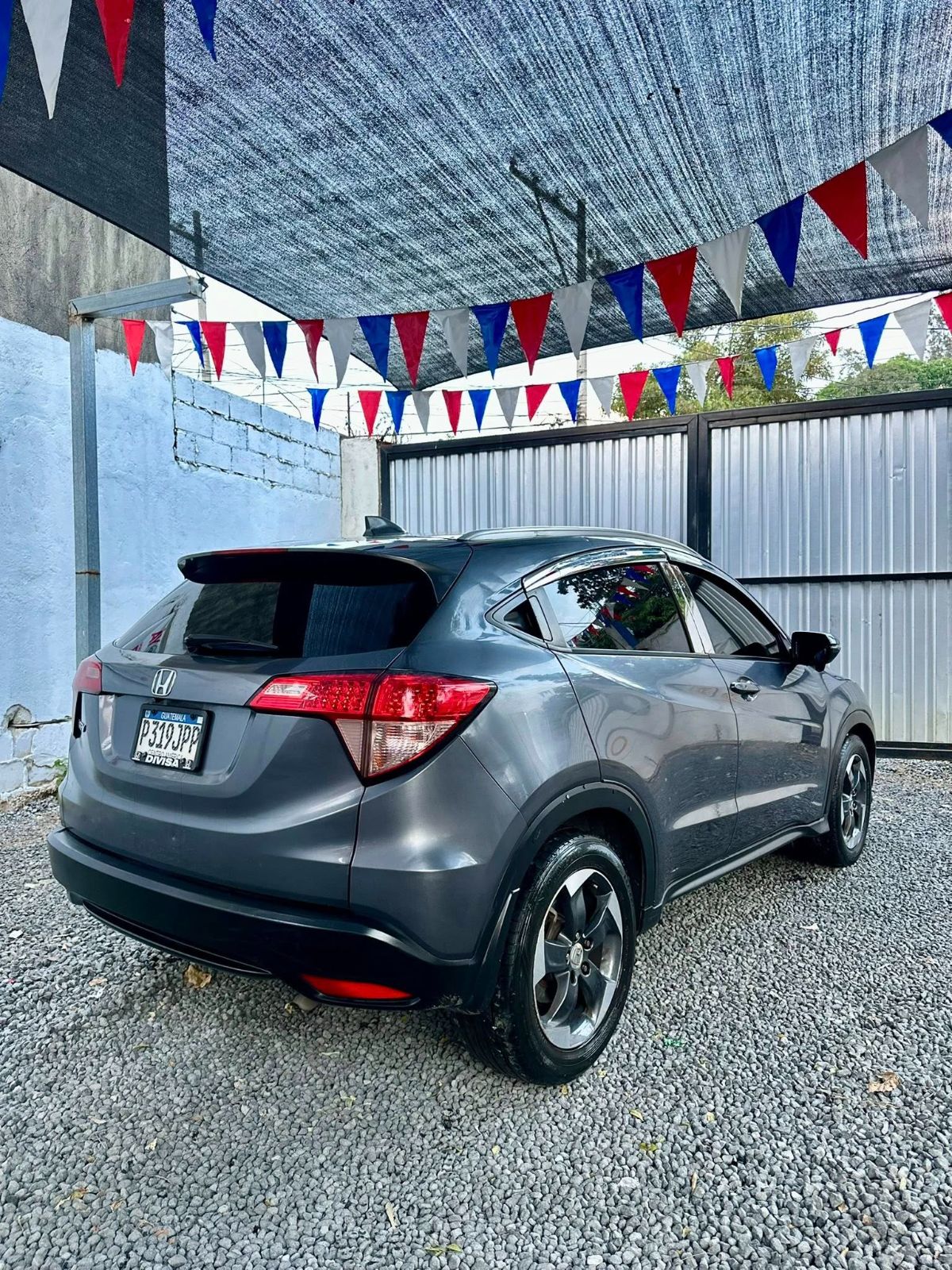 HONDA HRV EXL - 2017                                        