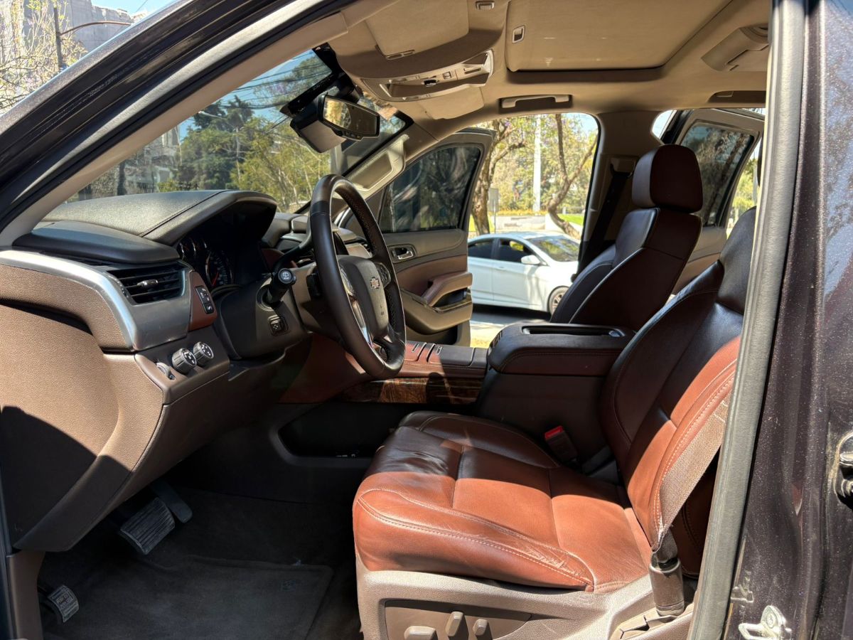 CHEVROLET SUBURBAN - 2015                                        