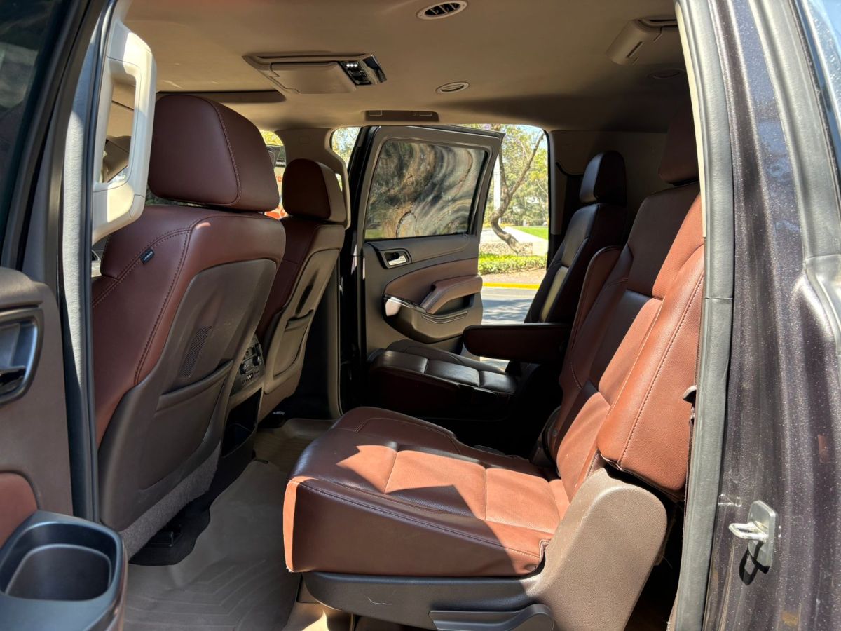 CHEVROLET SUBURBAN - 2015                                        