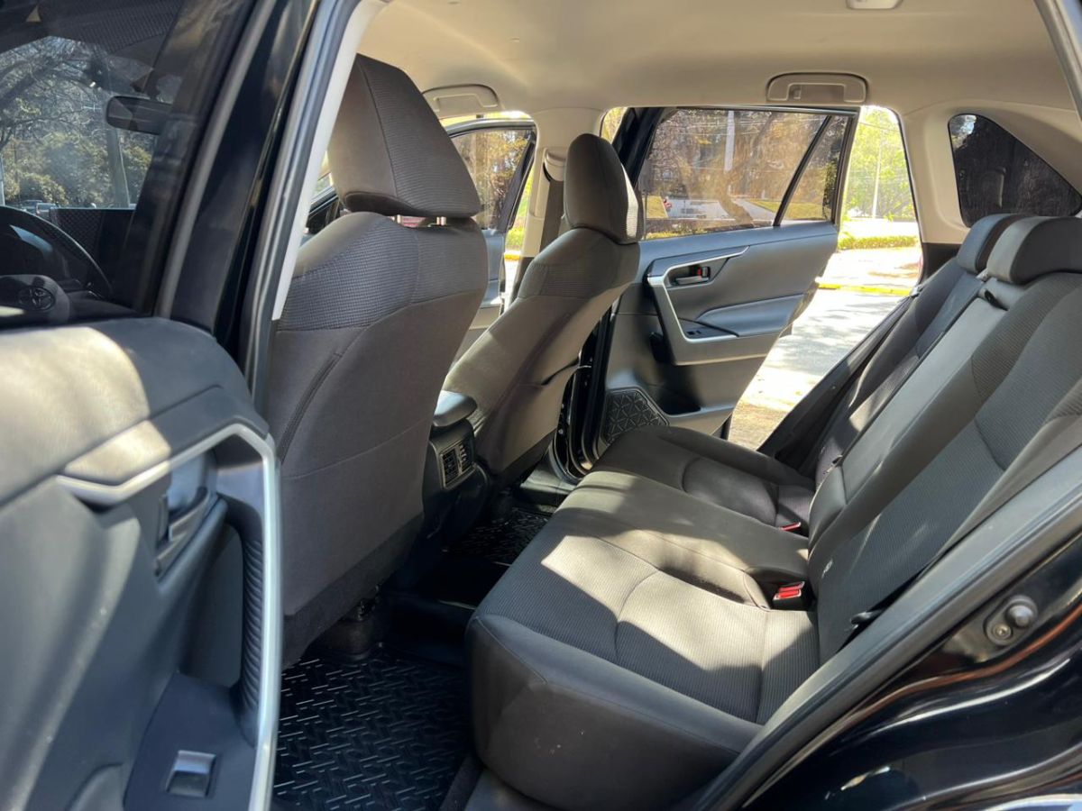 TOYOTA RAV 4 - 2024                                        
