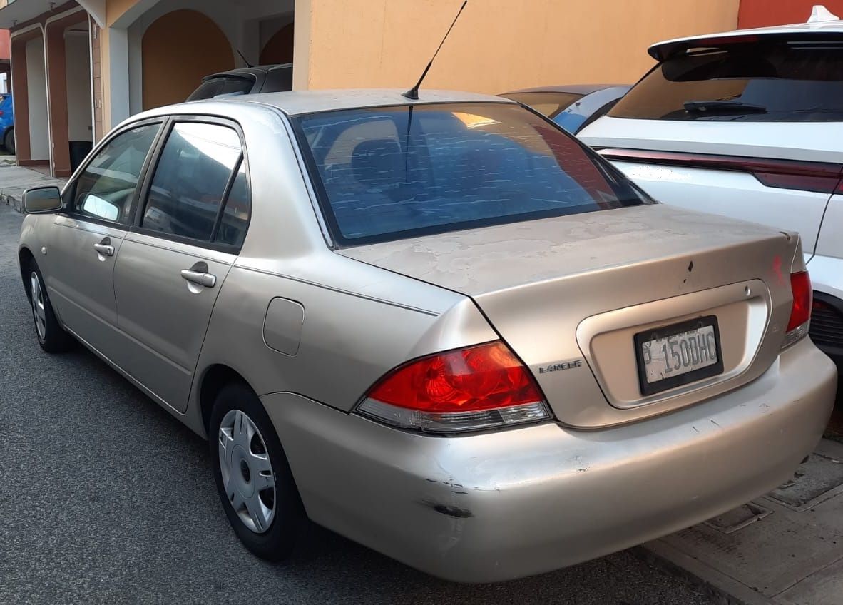 MITSUBISHI LANCER - 2005                                        