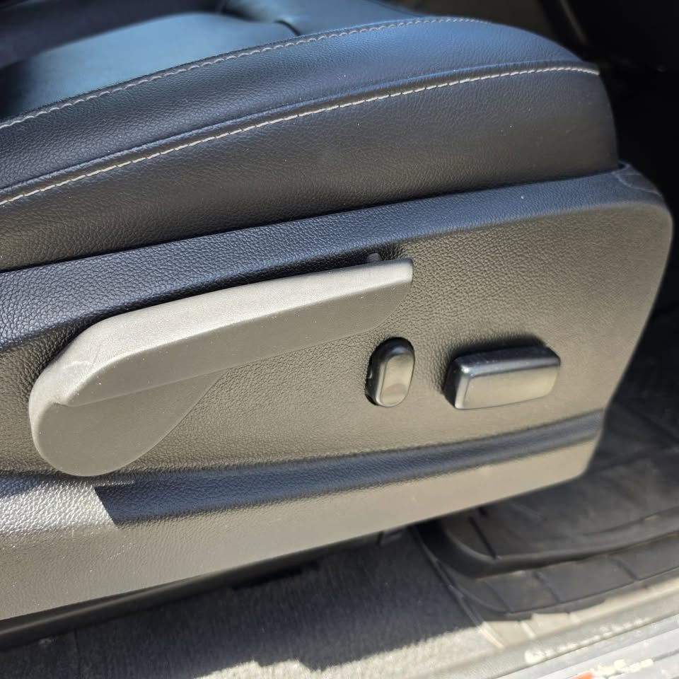 CHEVROLET COLORADO - 2022                                        