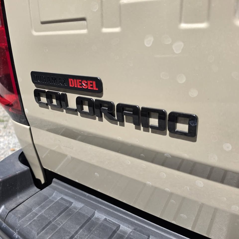 CHEVROLET COLORADO - 2022                                        