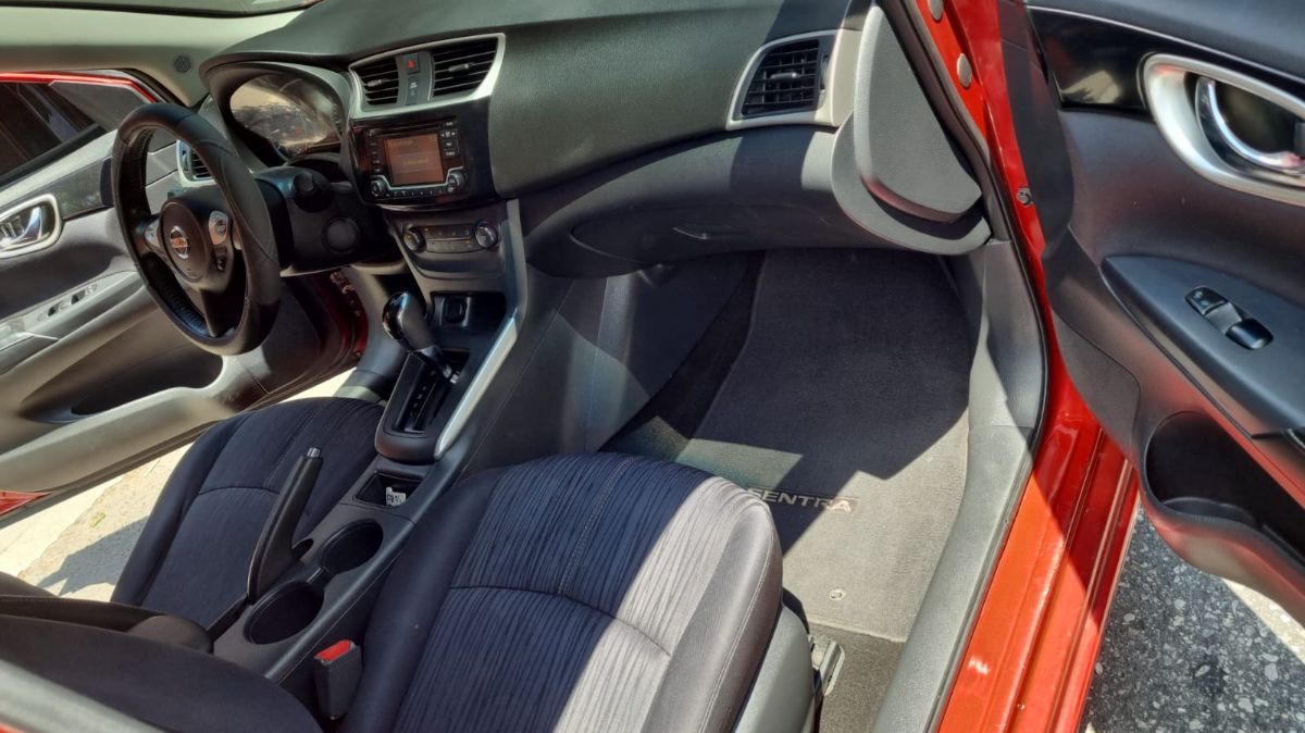 NISSAN SENTRA - 2016                                        