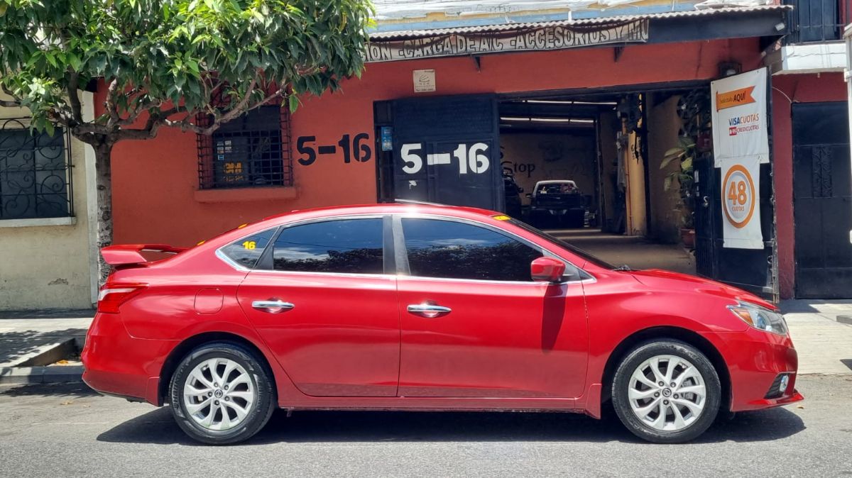 NISSAN SENTRA - 2016                                        