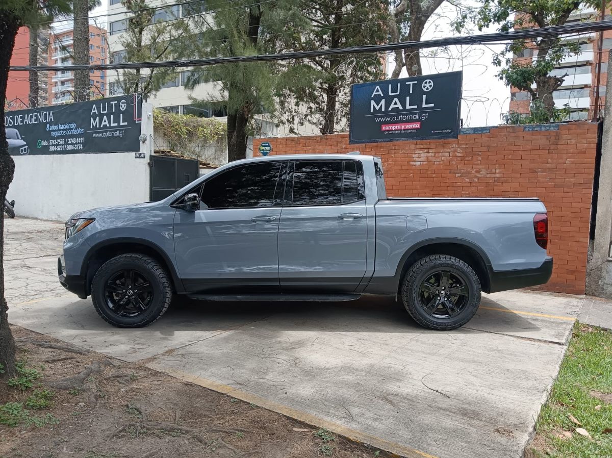 HONDA RIDGELINE  - 2022                                        