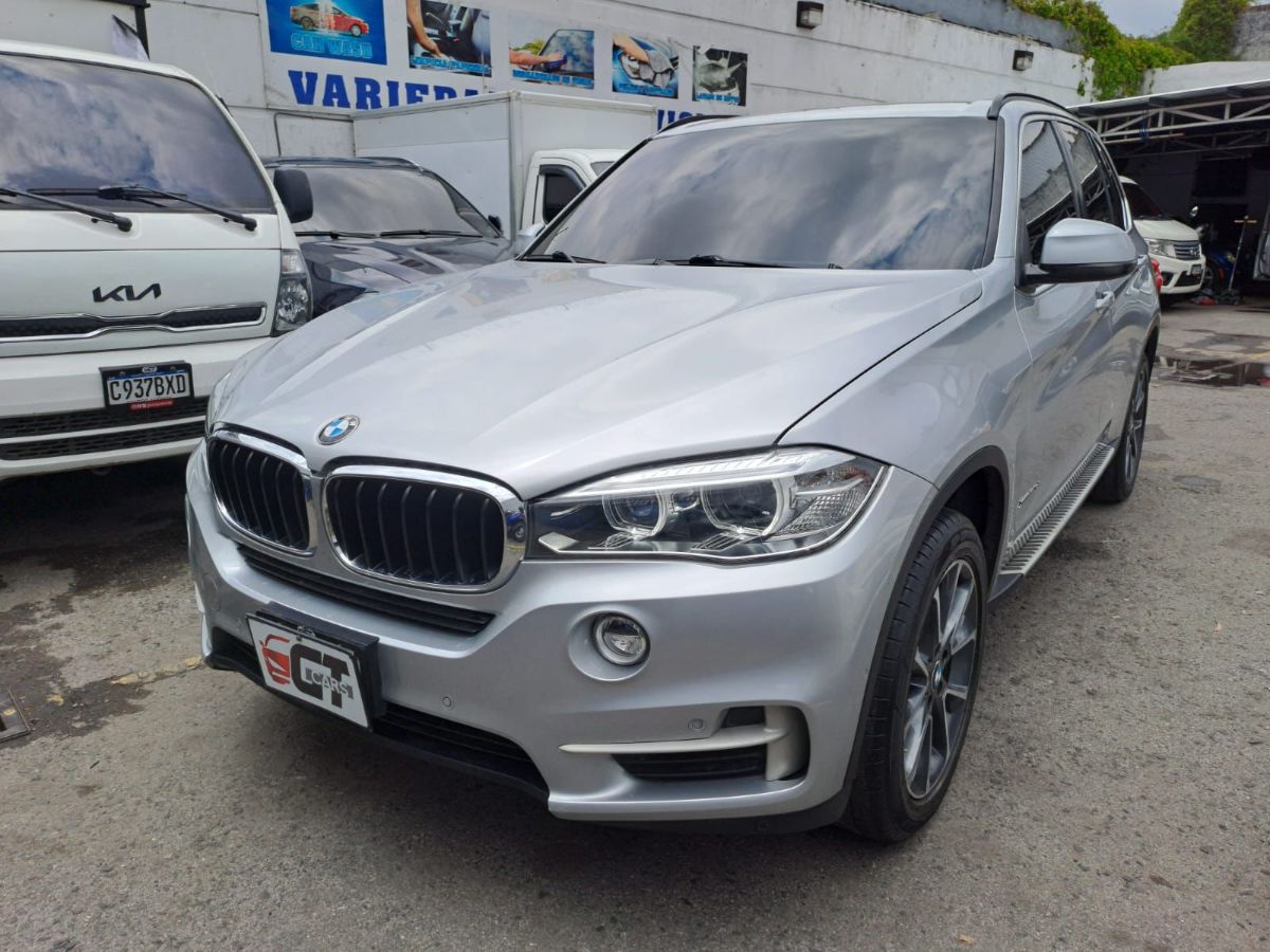 BMW X5 - 2018                                        