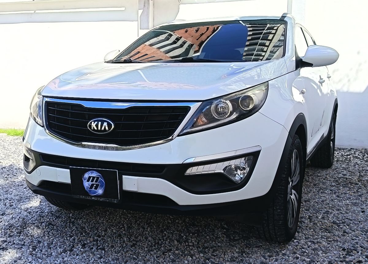 KIA SPORTAGE - 2016                                        