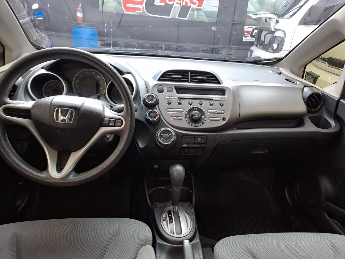 HONDA FIT - 2013                                        