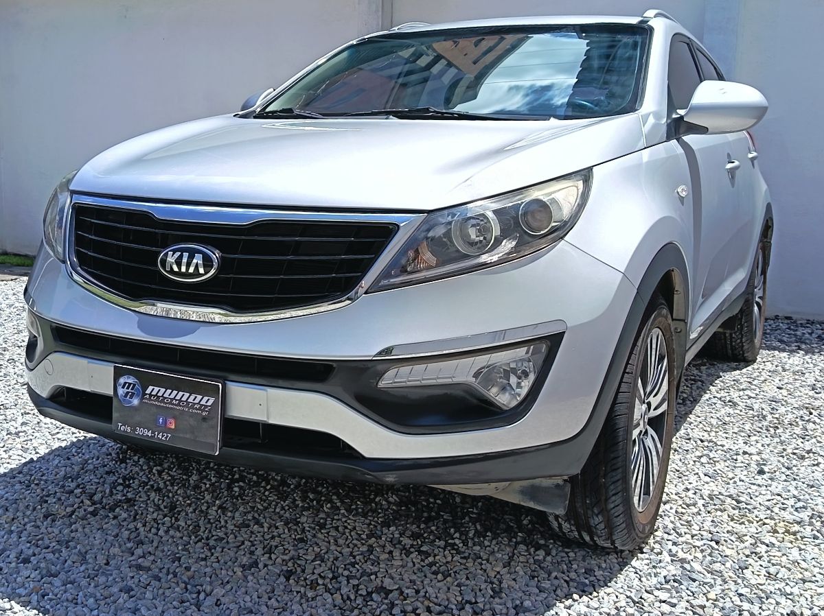 KIA SPORTAGE - 2016                                        