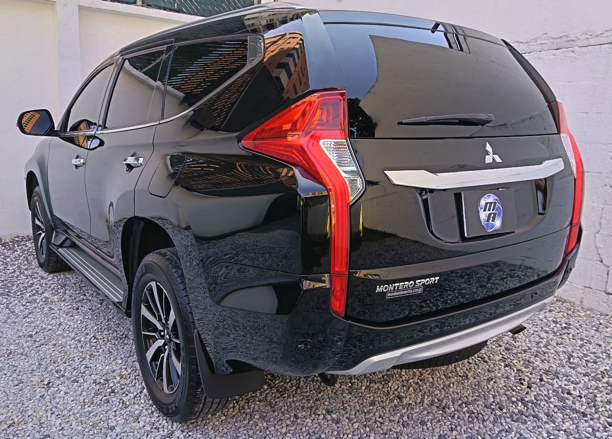 MITSUBISHI MONTERO SPORT - 2019                                        