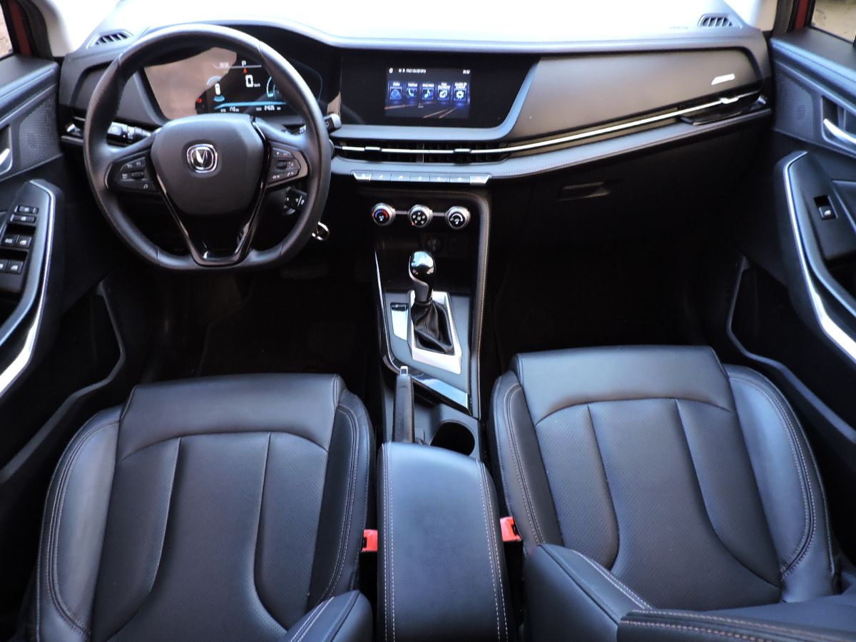 CHANGAN  CS15 - 2023                                        
