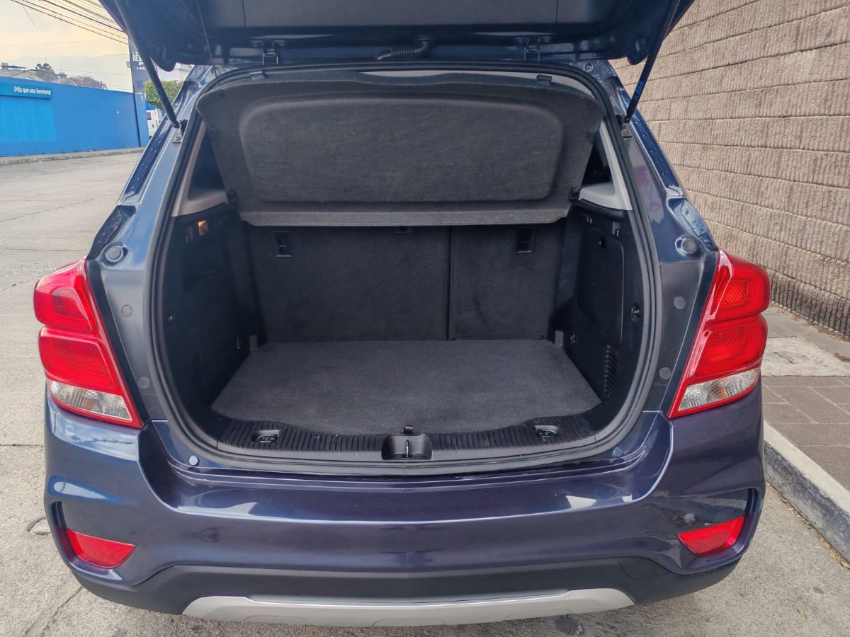 CHEVROLET TRAX  - 2018                                        