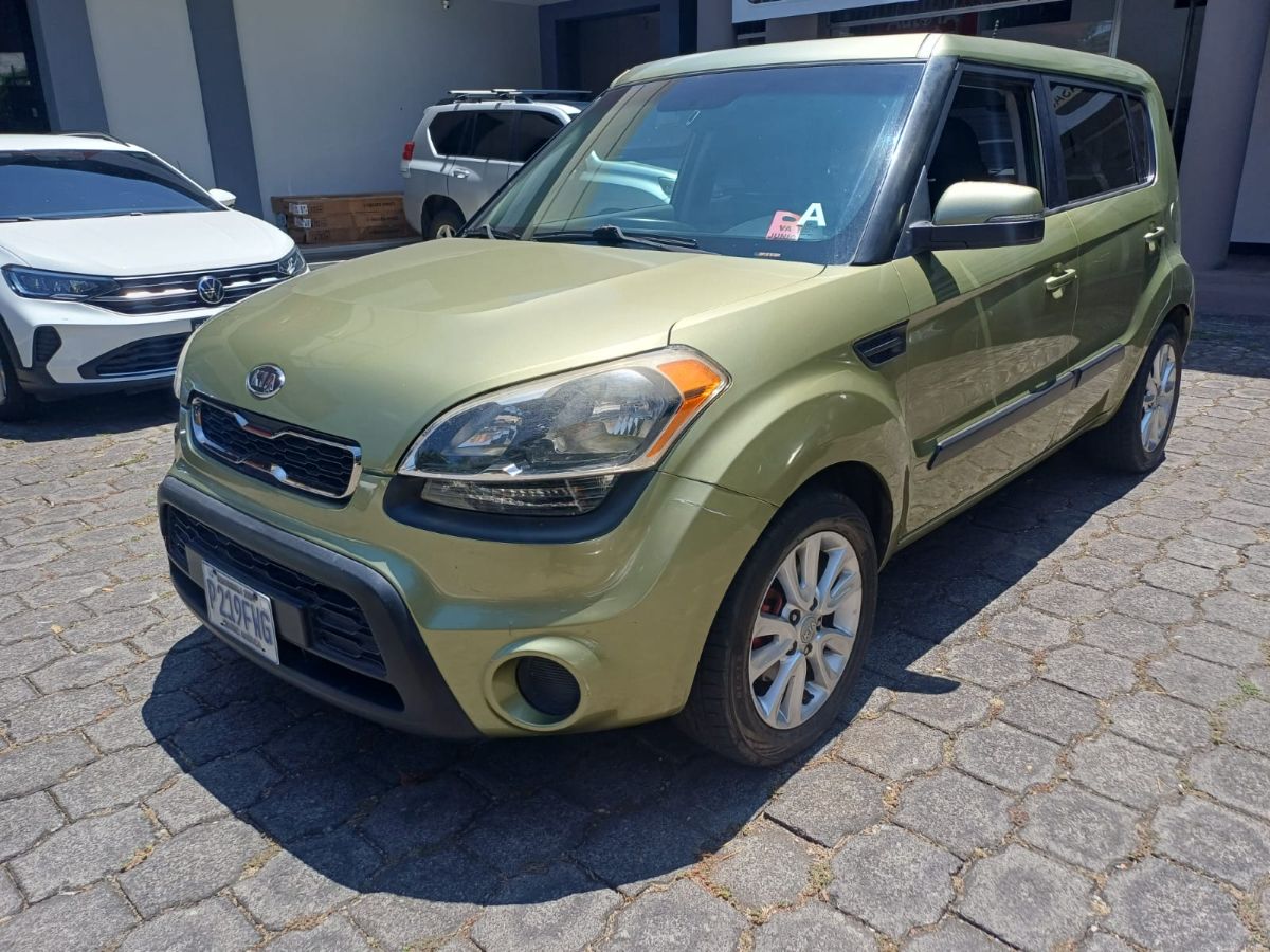 KIA SOUL  - 2012                                        