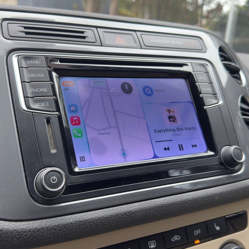 VOLKSWAGEN JETTA - 2016                                        