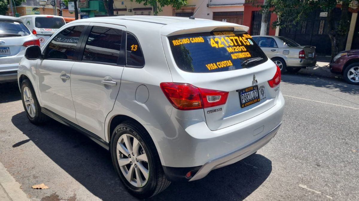 MITSUBISHI OUTLANDER SPORT - 2013                                        