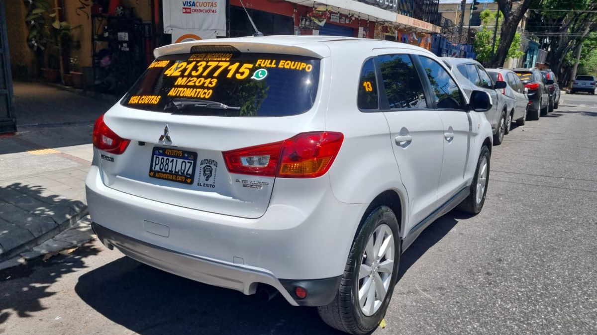 MITSUBISHI OUTLANDER SPORT - 2013                                        