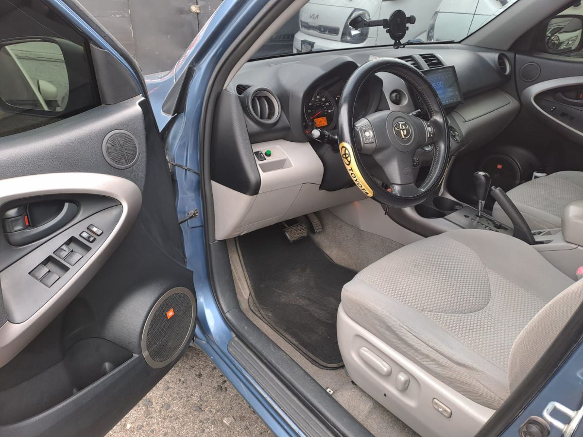 TOYOTA RAV-4 - 2008                                        