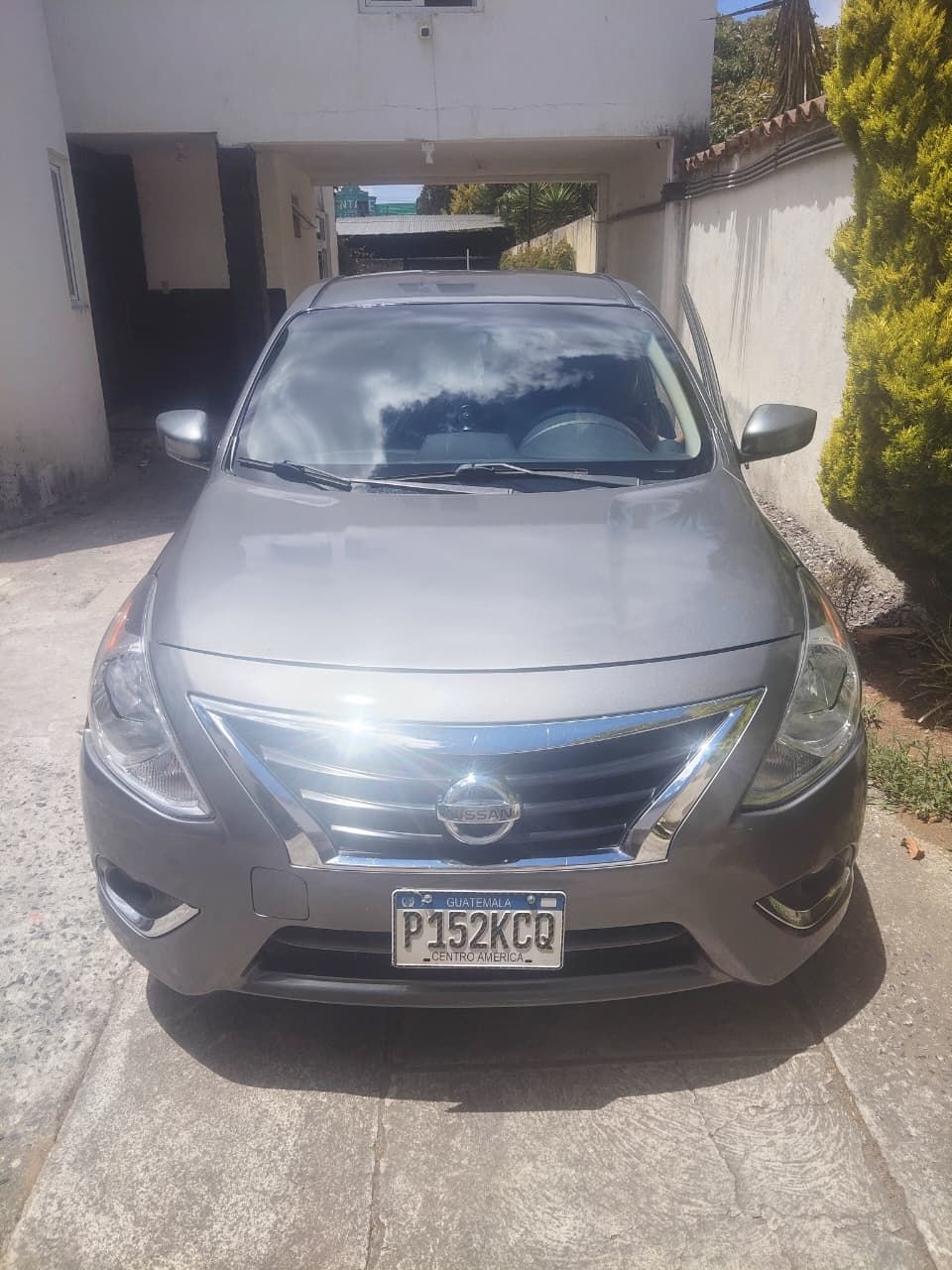 NISSAN VERSA - 2019                                        