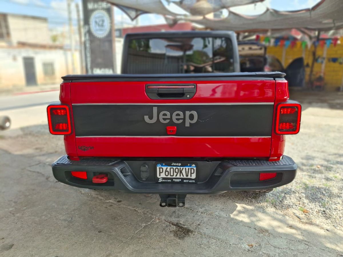 JEEP GLADIATOR SPORT - 2021                                        
